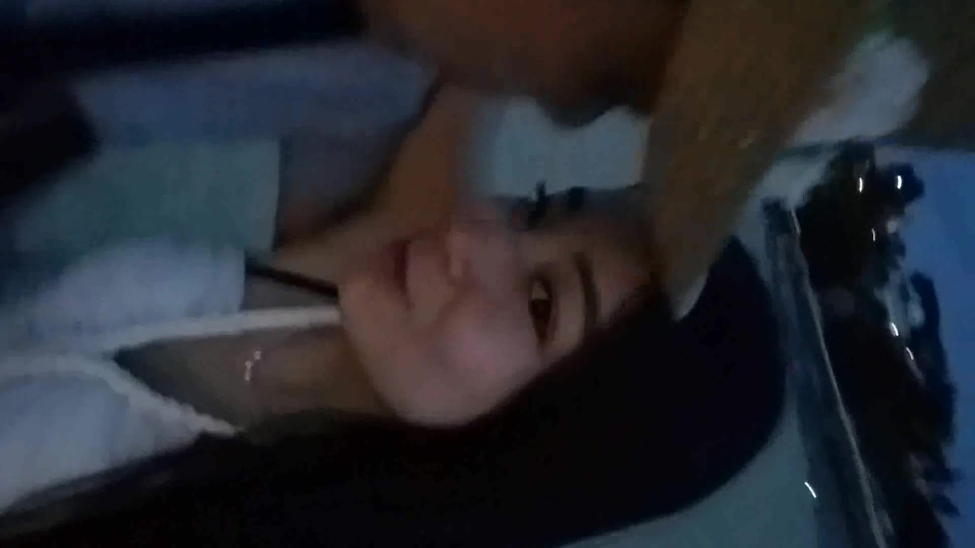 嘴上說不要淫水直流速插到哭