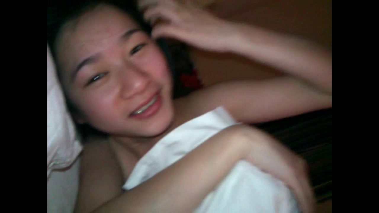 露脸小情侣宾馆爱爱视频流出