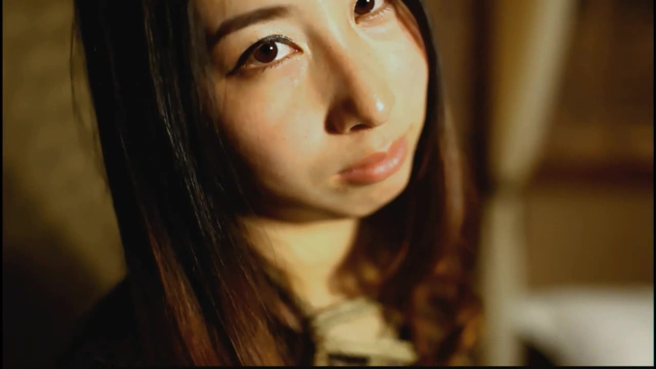 有暴露倾向的美女富姐酒店同时约3位小情人一起群交啪啪,3洞齐开,没闲着被轮流爆插,场面淫荡不堪,淫叫不断.国语!