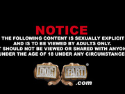 泳池清理工eliza Ibarra兼职清理大黑管