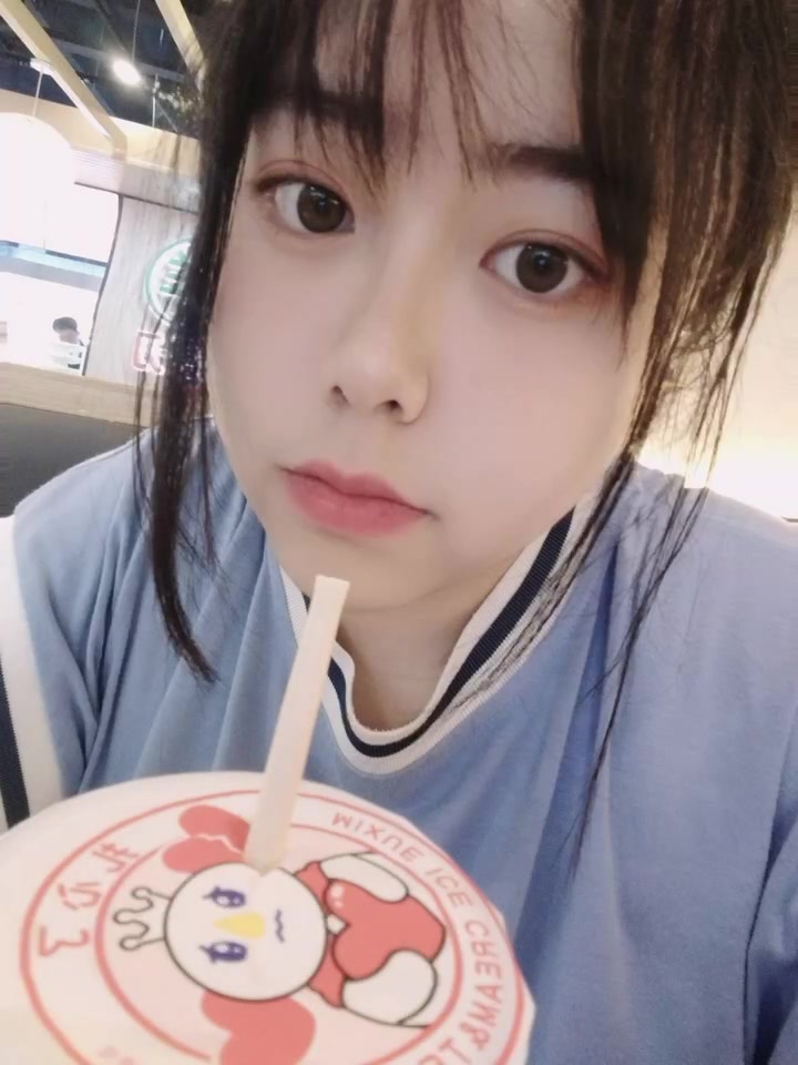 重庆工艺美术学校的骚逼