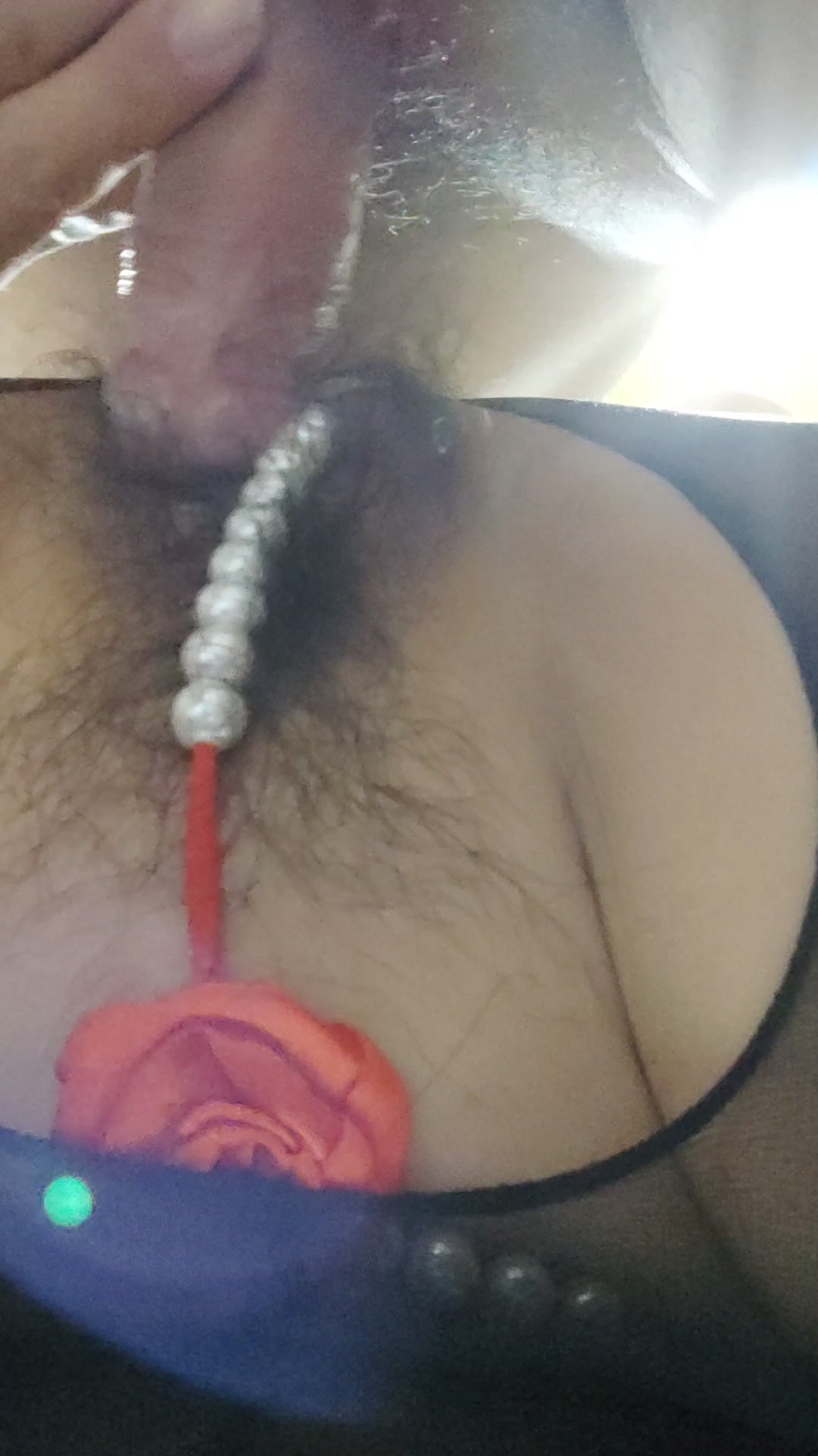 贵在真实，长春出轨人妻小妖精晶晶之珍珠小丁开档黑丝无套爆肏后入，拍摄视角刁钻。肏的嗷嗷叫