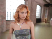 性感的红头发吃黑鸡巴揉捏蛋蛋暴插上位