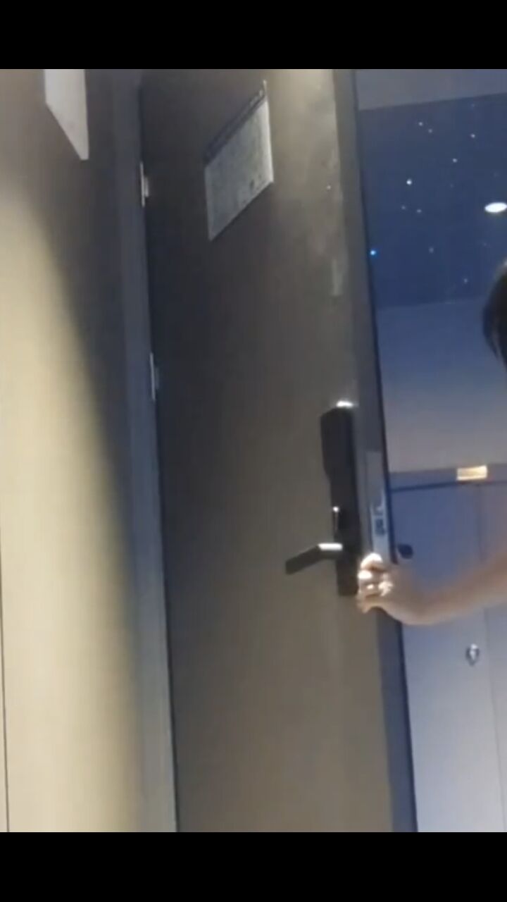 后入闷骚乖乖女