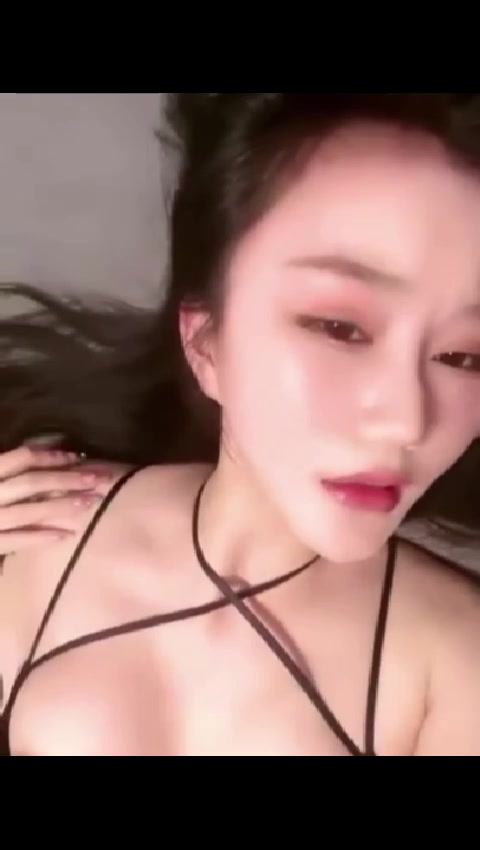 美校花啊啊啊baba好厉害操的我好舒服啊