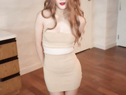 饼干姐姐-【绿帽职人】魅魔小秘 · 老板的肉棒比老公大 主动跪舔献身 操到痉挛不忘求精种