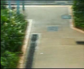 香港学生楼梯门事件