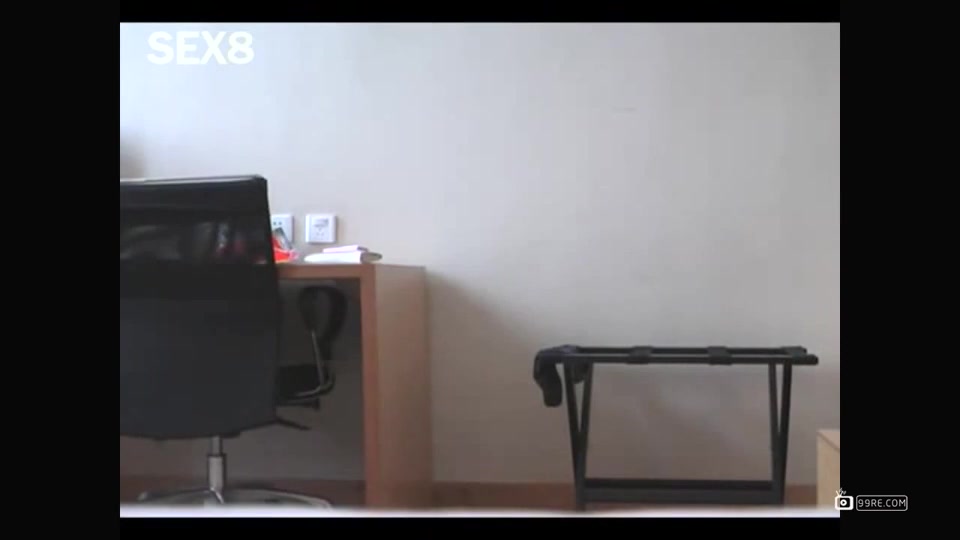 漂亮女友露脸，来