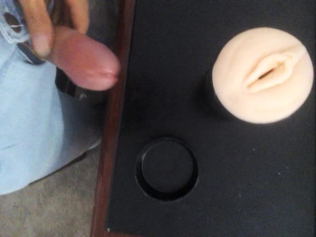 17岁高中生飞机杯自慰