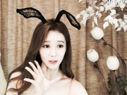 美女...............