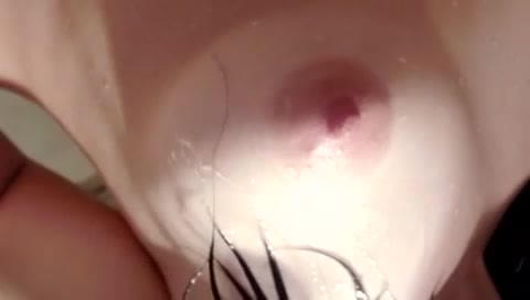 粉粉的咪咪头
