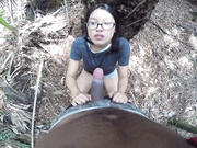 台湾医科大美眉凯伦南美洲和当地原住民体验丛林野战