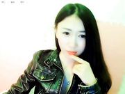 女神！主播真心漂亮，椅子上紫微逼逼无毛很粉嫩！