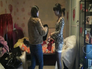 名门夜宴暗拍系列 摄影师继续忽悠美女脱衣试衣 国语对白