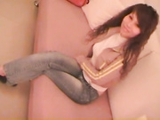 Guangxi hair salon girl masked.640x480