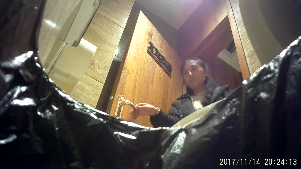 外站最新流出岛国大神国内某高级快餐厅位置刁钻TP女员工和女顾客方便这期成熟气质美女好多1080P超清